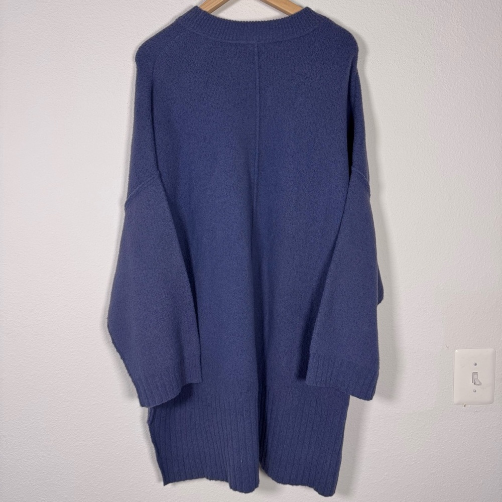 Free People Oversized Knit Sweater Dress in Indigo Blue size Large - Picture 5 of 8